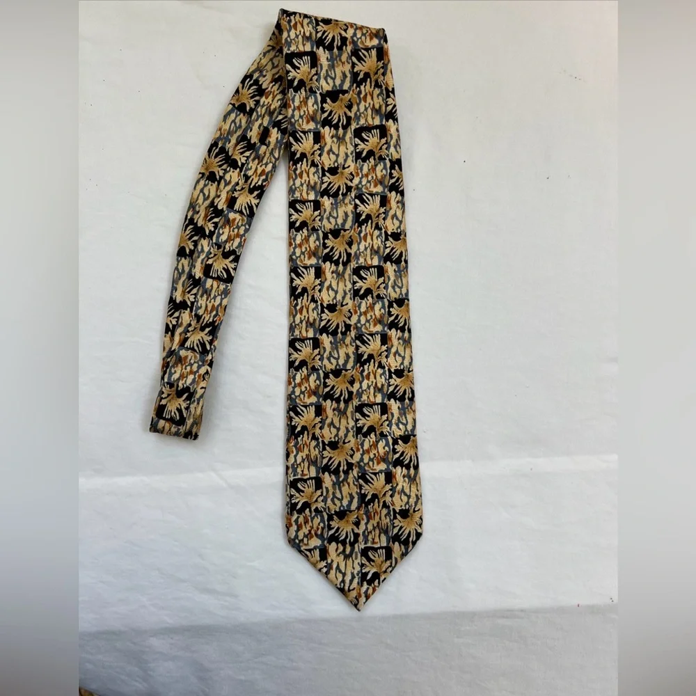 Jerry Garcia Necktie Grateful Dead 100% Silk Trees Palms Black Cream Blue 56